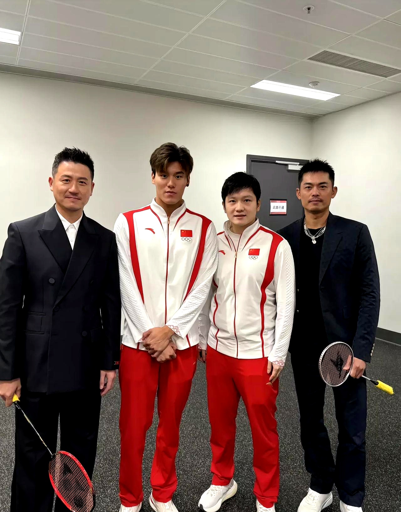 超越传奇！林丹在拳击赛事中写下全新篇章的简单介绍